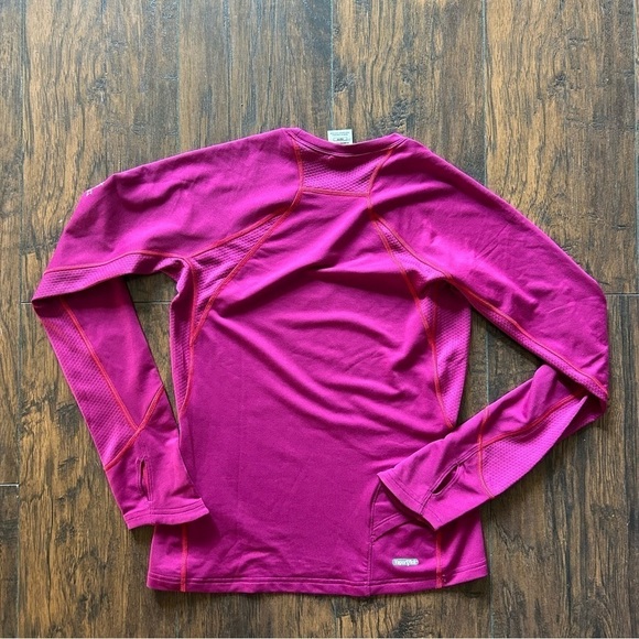 The North Face Women’s Long Sleeve - Picture 13 of 14